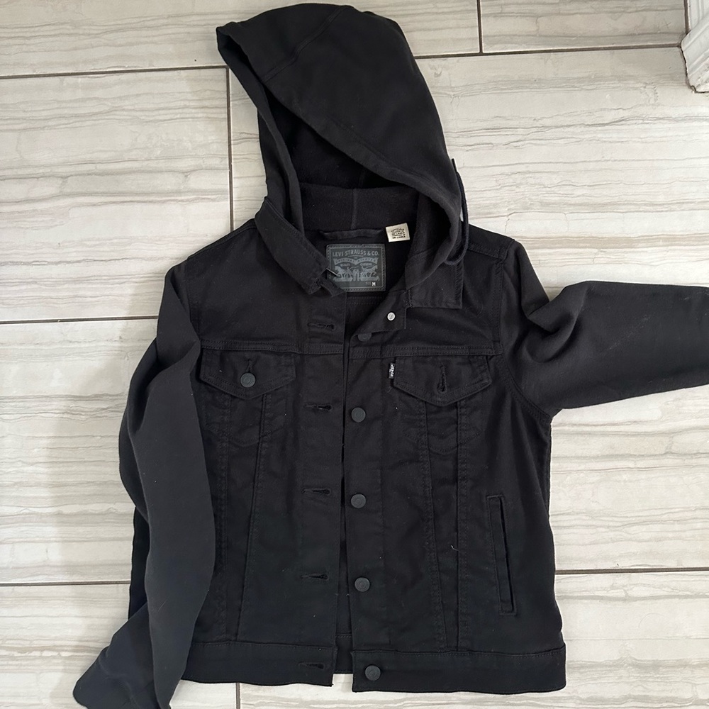 Levi denim jacket with soft sleeves